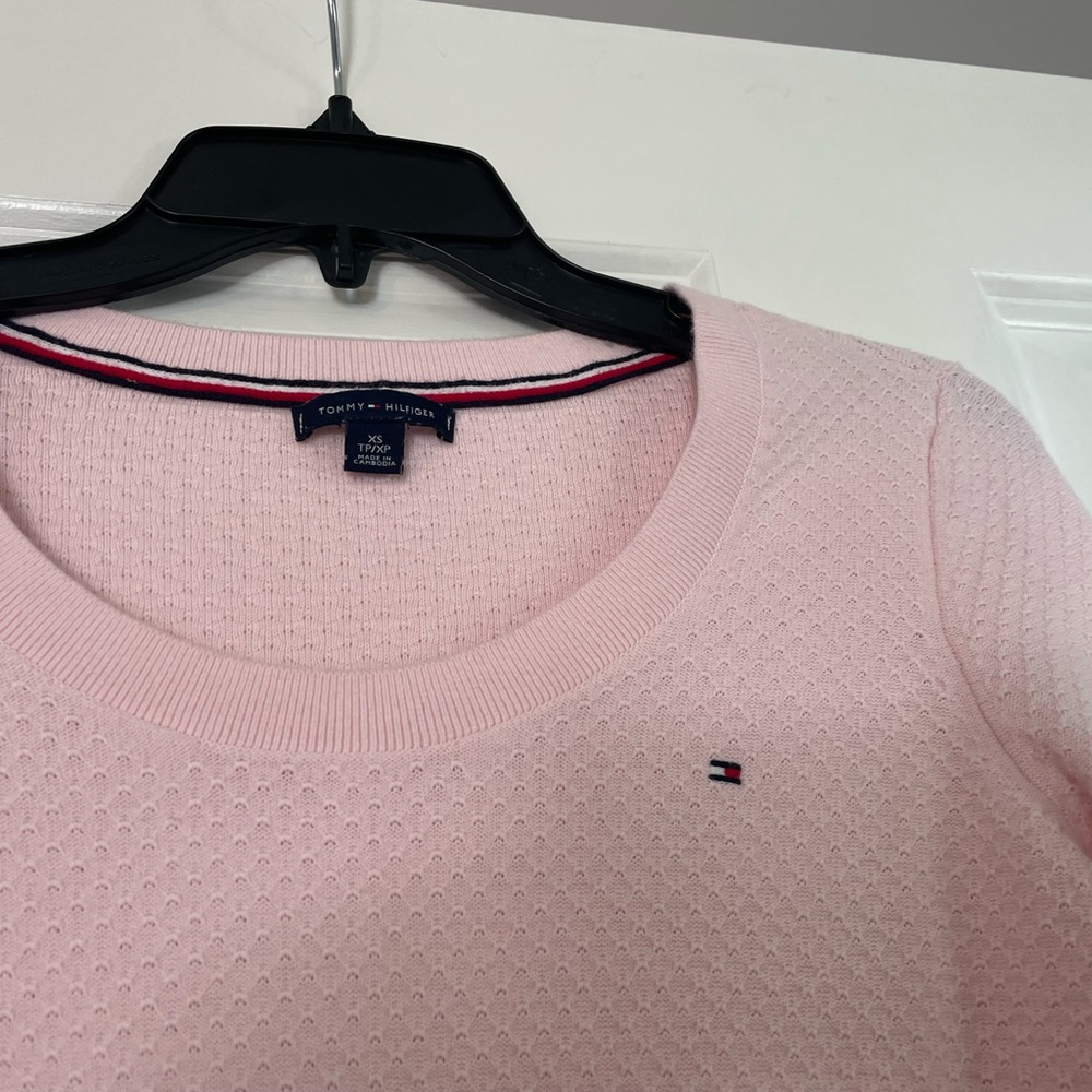 Tommy Hilfiger pink summer sweater XS
